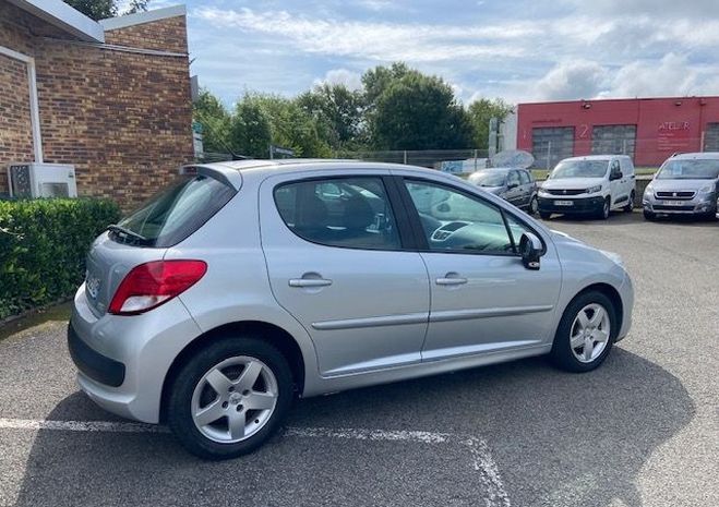 Peugeot 207 1.6 L HDI90 cv 5 portes  de 2009