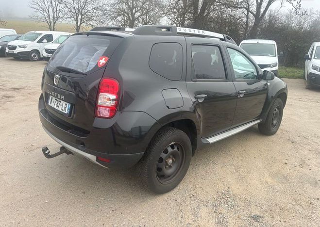 Dacia Duster 4x2 1.2 125cv roue hiver et �t� attelage Noir de 2017