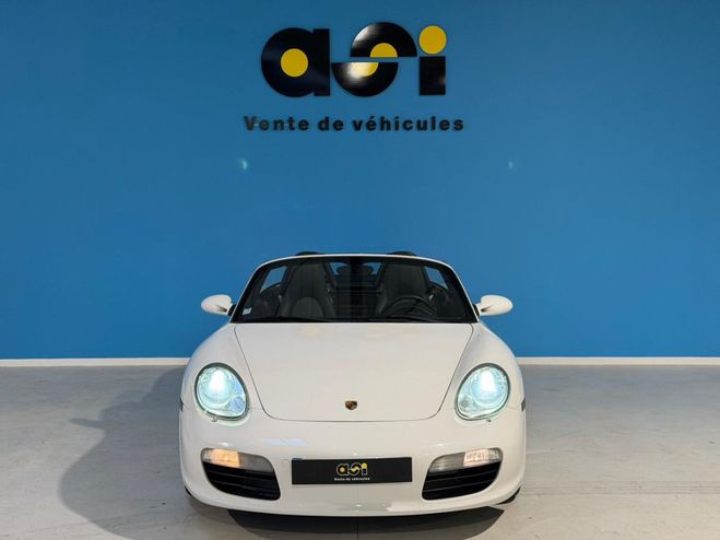 Porsche Boxster 2.7i - 240 TYPE 987 CABRIOLET . BLANC de 2005