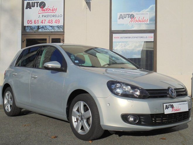 Volkswagen Golf 1.4 L TSI 122 CH DSG7 TEAM 5 PORTES GRIS METAL de 
