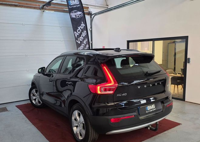 Volvo XC40 D3 150 Momentum (Toit Ouvrant, Cam�ra, L Noir de 2019
