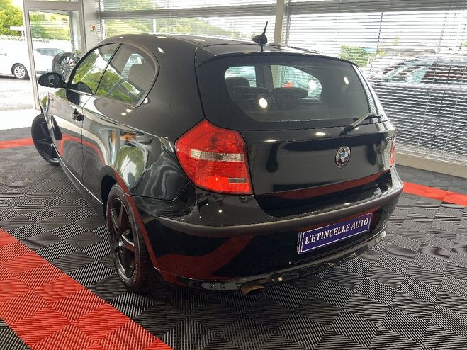 BMW Serie 1 E81 116i 122 ch Confort Noir de 2009