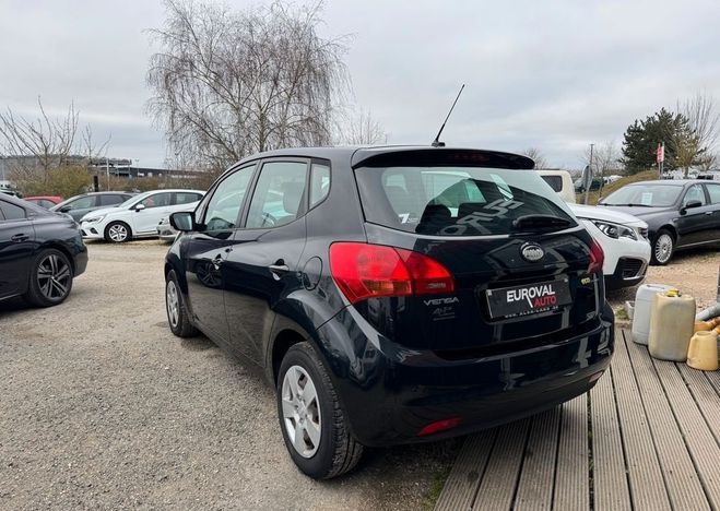 Kia Venga 1.4 CRDi 90ch Attract 5 p Noir de 2009