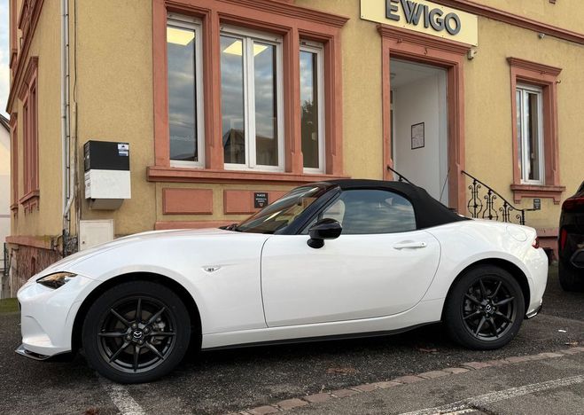 Mazda MX5 5 mx5 roadster 1.5 skyactiv-g 130 dynami Blanc de 2017
