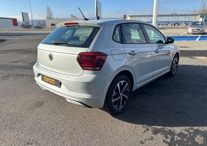 Volkswagen Polo 1.0 tsi 95 first edition beats Gris de 2017