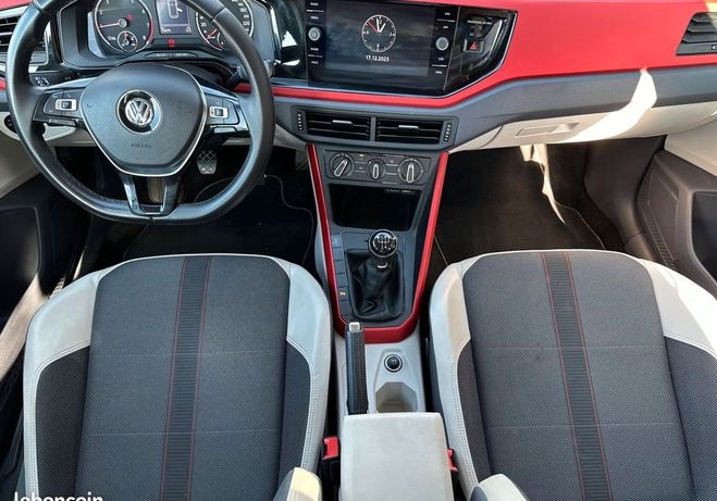 Volkswagen Polo 1.0 tsi 95 first edition beats Gris de 2017