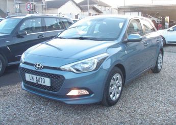  Voir d&eacute;tails -Hyundai I20 II 1.2 84 EA SPORTS &agrave; Gagny (93)