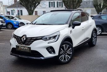  Voir d&eacute;tails -Renault Captur 1.3 tce 130 cv edc initiale paris &agrave;  La Roche-sur-Yon (85)