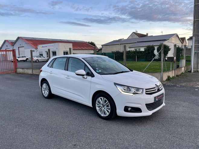Citroen C4 1.2 130 cv eat6 garantie 12 mois Blanc de 2015