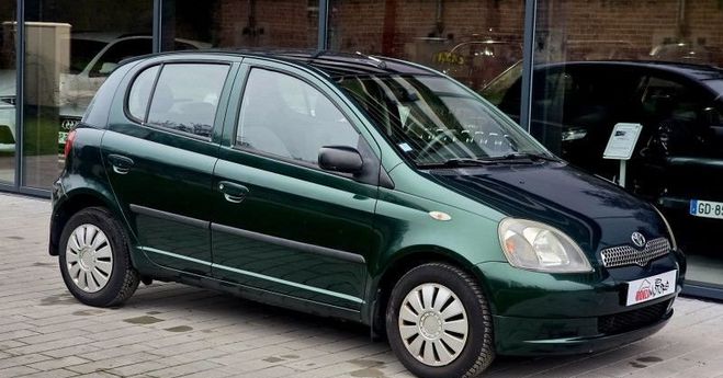 Toyota Yaris 1.3 86CH SOL BVA 5P Vert de 2000