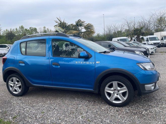 Dacia Sandero Stepway 0.9 TCe 12V eco2 90 cv Bleu M�tallis� de 2013