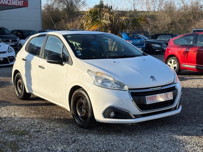 Peugeot 208 1.6 BLUE HDI TURBO Blanc de 2015