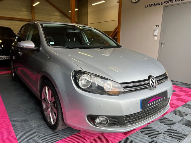 Volkswagen Golf 2.0 TDI 140 - Boite auto DSG6 - Carat Gris de 2011