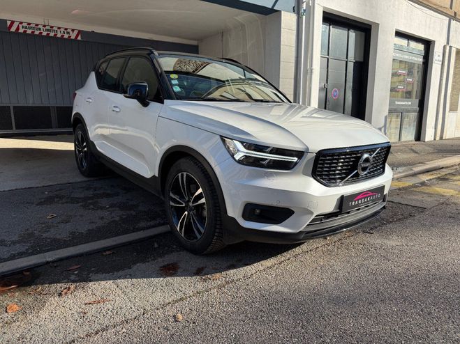 Volvo XC40 D4 AWD AdBlue 190 ch Geartronic 8 R-Desi Blanc de 2019