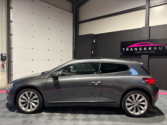 Volkswagen Scirocco 2.0 TDI 140 FAP Sportline DSG6 Gris de 2011