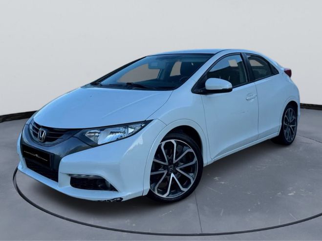 Honda Civic IX (FK) Blanc de 2013
