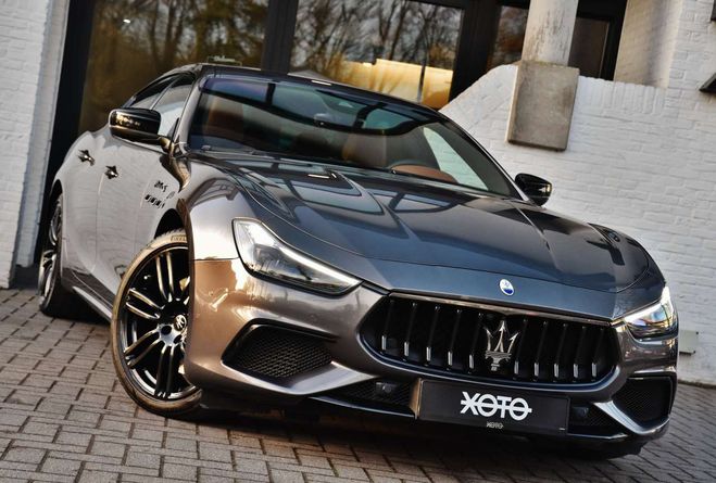 Maserati Ghibli SQ4 MODENA S Gris M�tallis� de 