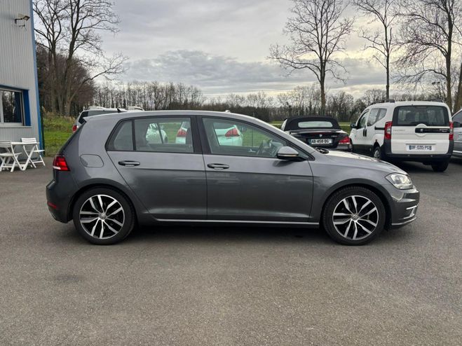 Volkswagen Golf 1.4 TSI 125 CH BVA DSG 7 Confortline DIS GRIS FONCE de 2017