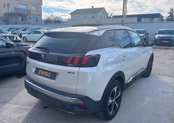 Peugeot 3008 generation-ii 1.2 puretech 130 access st Blanc de 2017