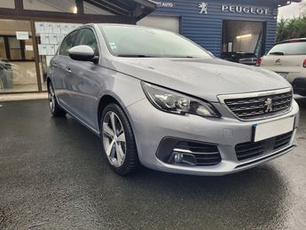  Voir d&eacute;tails -Peugeot 308 1.2 THP 130 TECH EDITION &agrave; Sare (64)