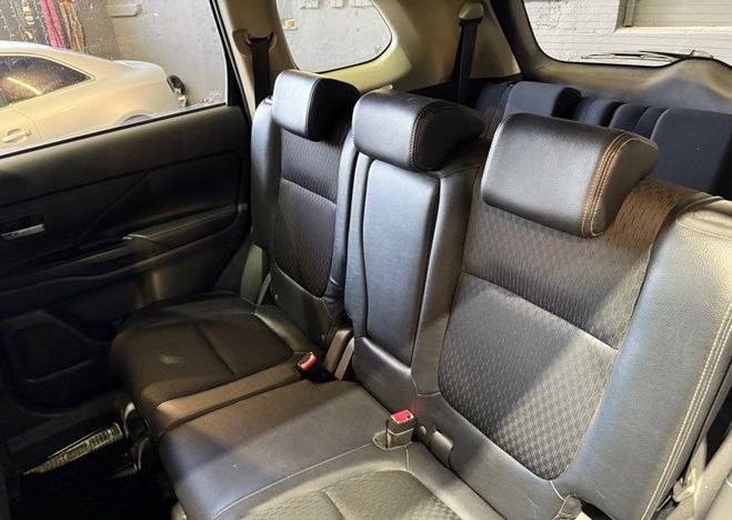 Mitsubishi Outlander 2.2 DI-D plus 4WD (150cv) suivi d?entret Bleu de 2014