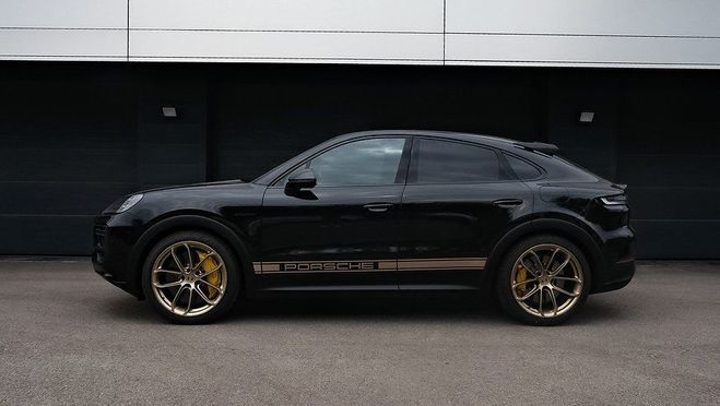 Porsche Cayenne III (2) COUPE E-HYBRID 4.0 V8 739 TURBO  Noir Metal de 2024