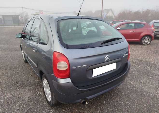 Citroen Xsara Picasso 1.6 HDi 16V 90cv Gris de 2007