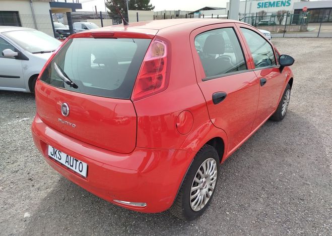 Fiat Punto (199) 5 portes 1.2 i 69 cv Rouge de 2016