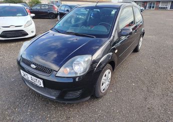  Voir d&eacute;tails -Ford Fiesta V 1.3 i 70cv &agrave; Wittelsheim (68)