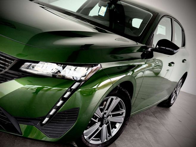 Peugeot 308 1.2i-1ERPRO-COCKPIT-GPS-CARPLAY-JANTES16 Vert de 