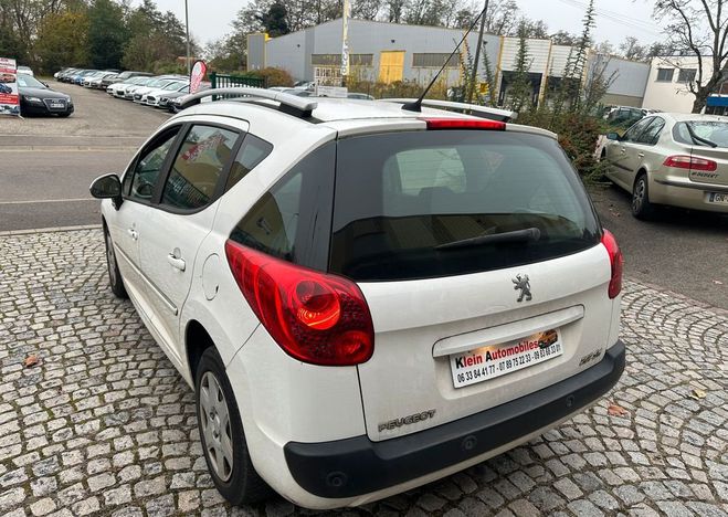 Peugeot 207 SW 1.6 VTi 16V 120cv Bo�te auto-2010 Blanc de 2010