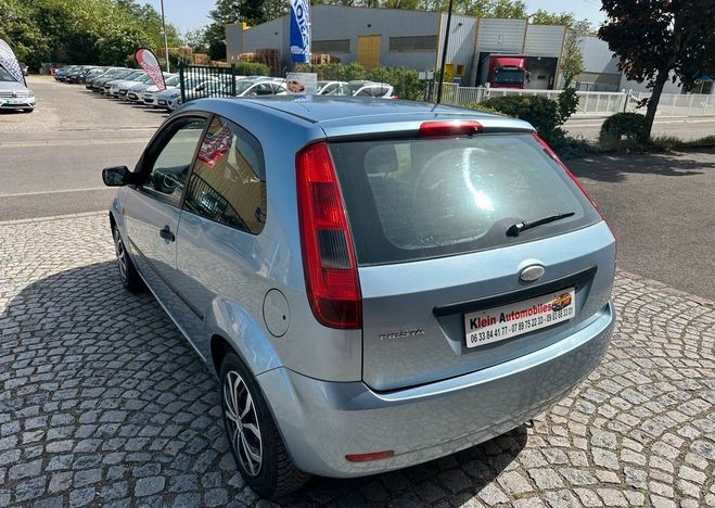Ford Fiesta V 1.3 i 70cv-3 Portes Bleu de 2005