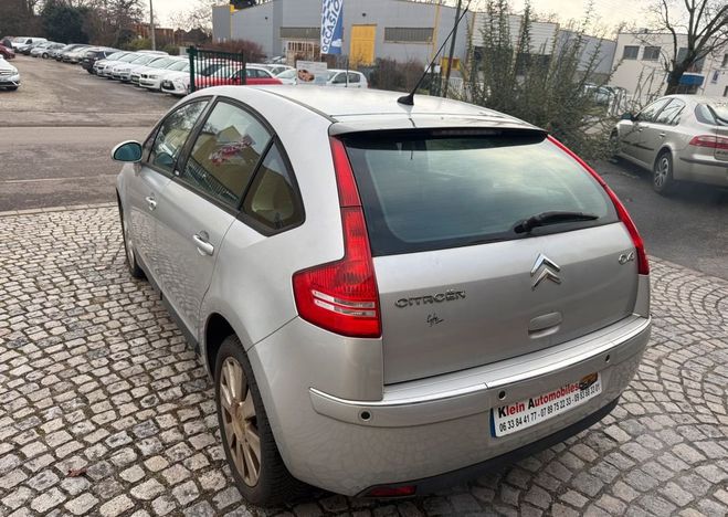 Citroen C4 2.0 HDi 16V 136 cv-2005 Gris de 2005