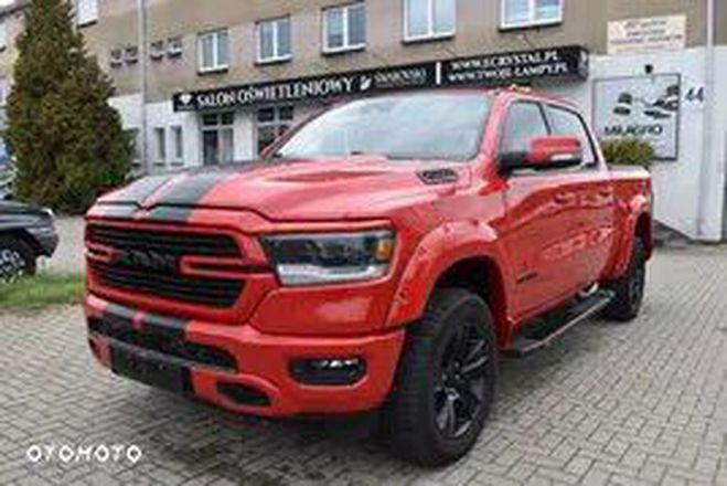 Dodge Ram sport night 12p 5.7l 4x4 tout compris ho Rouge de 2022