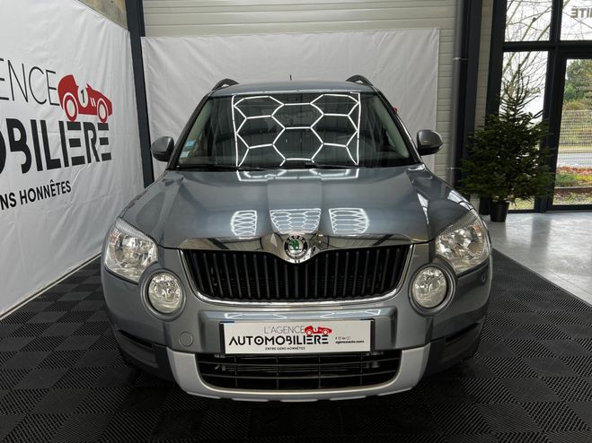 Skoda Yeti 2.0 TDI 140 CR Ambition Green Tec 4x2 Gris de 2012