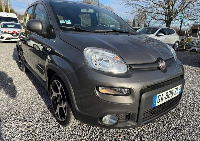 Fiat Panda 1.0 70 ch Hybride BSG S-S Easy 12500 KM  Gris de 2021