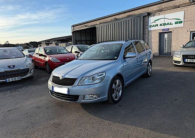Skoda Octavia 1.4 T-FSI ELEGANCE DSG Bleu de 2010