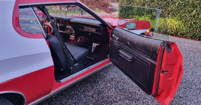 Ford Gran Torino 76 Starsky et Hutch Rouge de 1976