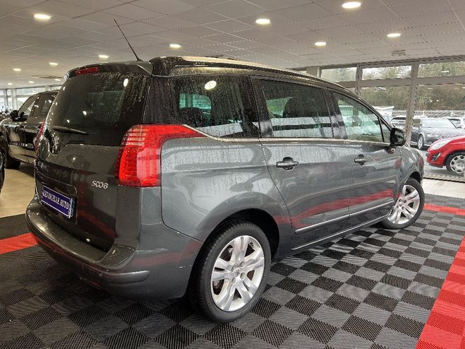 Peugeot 5008 2.0 HDi 150ch FAP BVM6 Active 7pl Gris Fonc� de 2013
