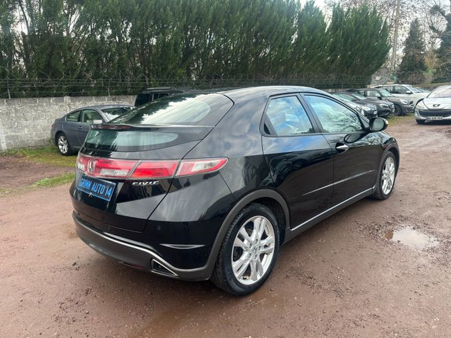 Honda Civic Executive Cuir Navi 2.2 i-CTDI 140 Ch Noir de 2011