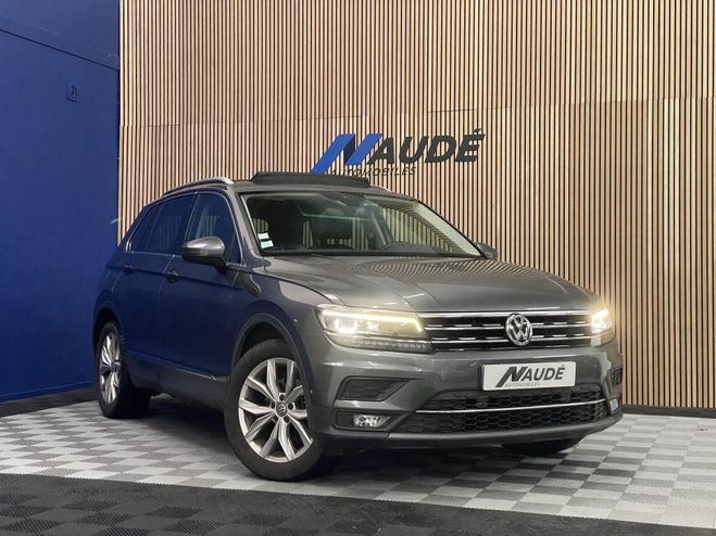 Cliquer pour voir la photo suivante Volkswagen Tiguan 2.0 TDI BlueMotion 150 CH DSG 7 Carat GRIS FONCE de 2018