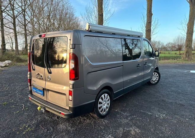 Nissan NV300 NV 1.6 Dci 125cv double cabine Gris de 2017