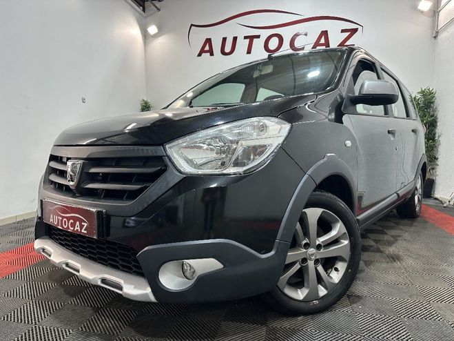 Dacia Lodgy STEPWAY 1.5dCI 110  CAMERA ATTELAGE Noir de 2016