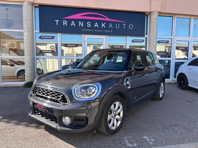 Cliquer pour voir la photo suivante Mini Countryman II Hybride SE 1.5 i 12V 224 ALL4 Steptro Gris de 2019