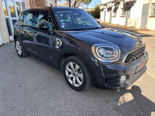 Mini Countryman II Hybride SE 1.5 i 12V 224 ALL4 Steptro Gris de 2019