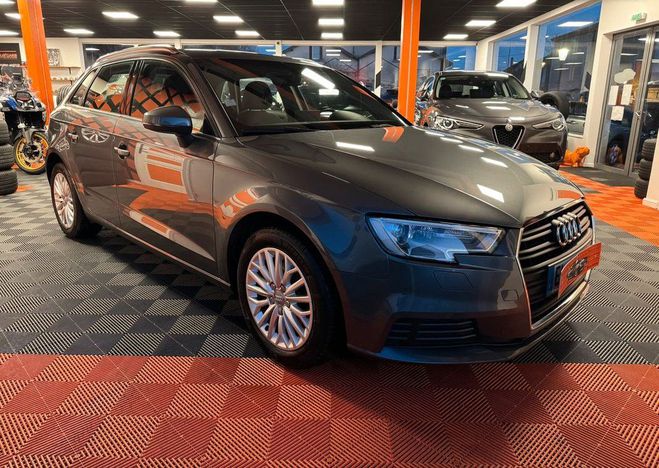Audi A3 Sportback (8V2) Pack Ambiente 1.6 TDI 11 Autre de 2016
