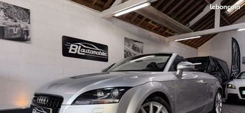  Voir d&eacute;tails -Audi TT 3.2 V6 250CH QUATTRO &agrave; Bondues (59)