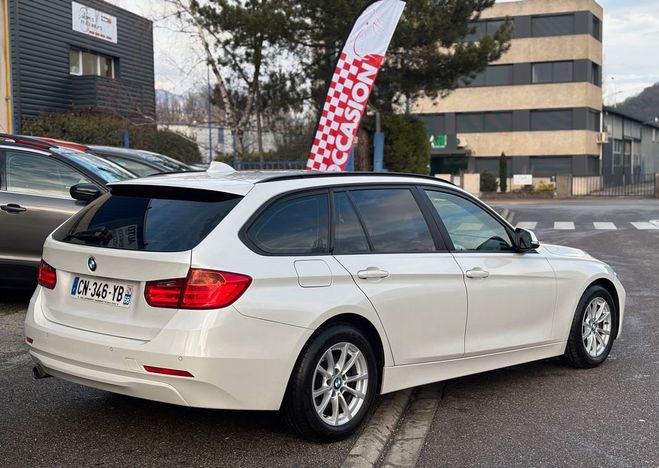 BMW Serie 3 Touring F31 318d 143ch Lounge Blanc de 2012