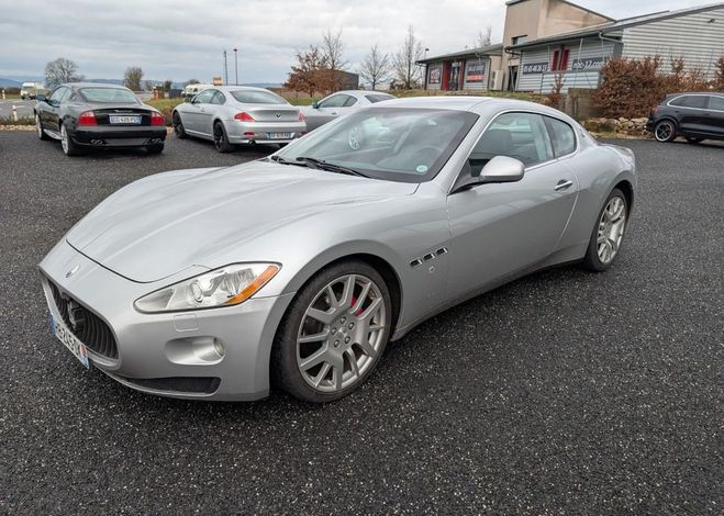 Maserati Gran Turismo 4.2 Gris de 2008