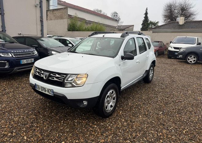 Dacia Duster Laur�ate Edition 2016 TCe 125ch 4x2 Gara Blanc de 2016